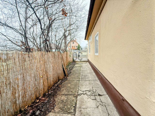 Eladó téglalakás, Budapesten, XVI. kerületben 58.9 M Ft