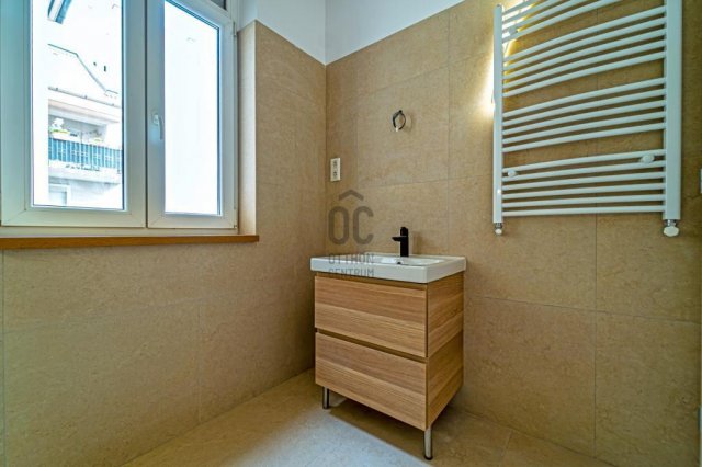 Eladó téglalakás, Budapesten, VII. kerületben 97.5 M Ft