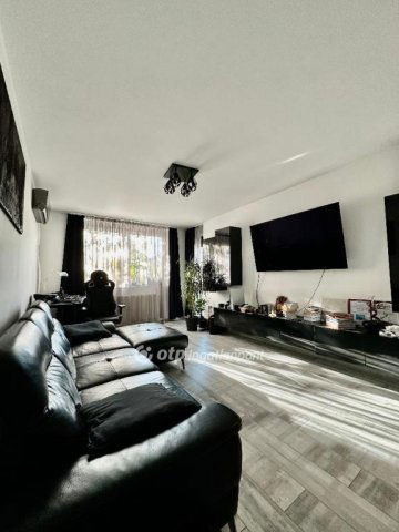 Eladó téglalakás, Budapesten, XIV. kerületben 147 M Ft, 3 szobás