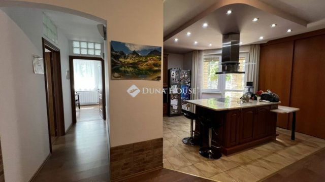 Eladó családi ház, Budapesten, XXII. kerületben 295 M Ft