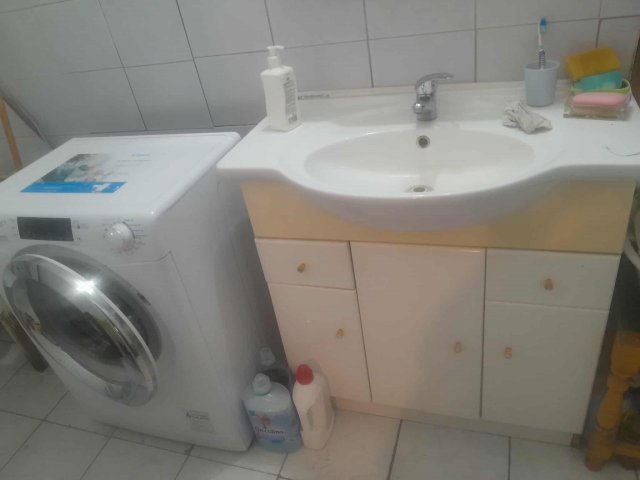 Eladó családi ház, Helvécián 28 M Ft, 1 szobás