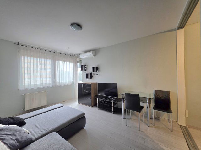 Eladó téglalakás, Budapesten, XIII. kerületben 76.5 M Ft