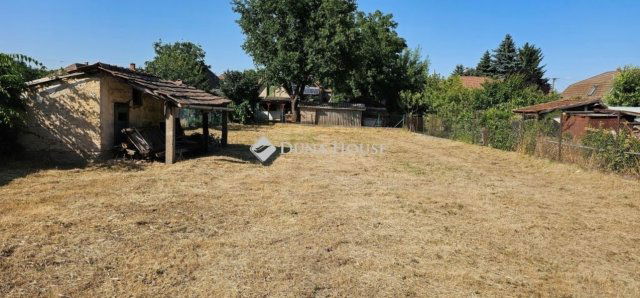 Eladó családi ház, Tápiószecsőn 23.9 M Ft, 2 szobás