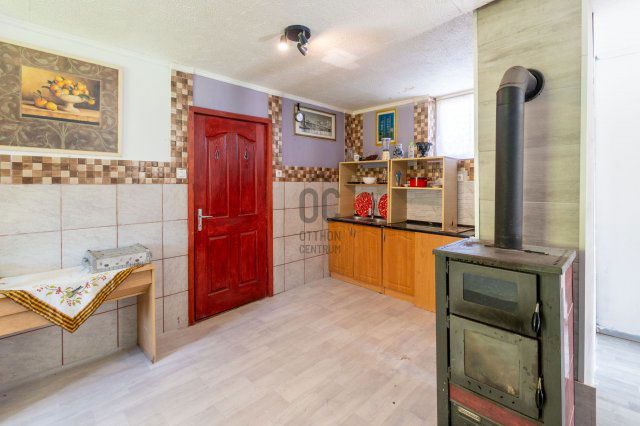Eladó családi ház, Bakonycsernyén 19.9 M Ft, 1 szobás