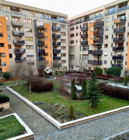 Eladó téglalakás, Budapesten, III. kerületben 88 M Ft, 2 szobás