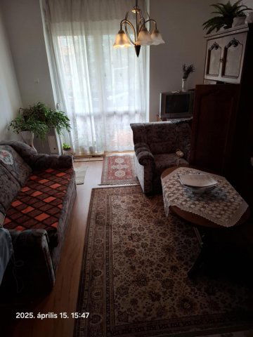 Eladó téglalakás, Egerben 44.5 M Ft, 2 szobás