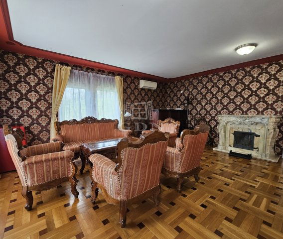 Eladó hotel, Szekszárdon 2499 M Ft / költözzbe.hu