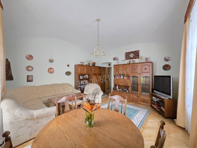 Eladó téglalakás, Pécsett, Dischka Győző utcában 89.9 M Ft