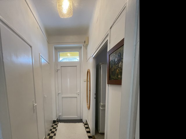 Eladó téglalakás, Esztergomban, Kossuth Lajos utcában 44.5 M Ft