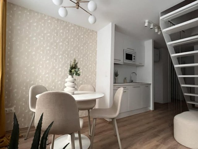 Kiadó téglalakás, albérlet, VII. kerületben, Szövetség utcában