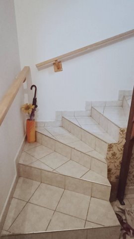 Eladó téglalakás, Komáromban 55 M Ft, 1+1 szobás