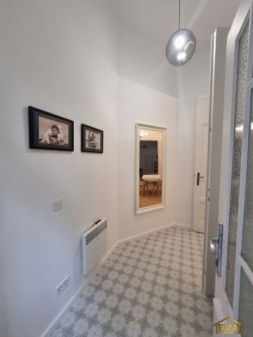 Kiadó téglalakás, albérlet, Budapesten, V. kerületben, 2 szobás