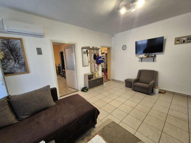 Eladó családi ház, Dencsházán 32.5 M Ft, 3 szobás