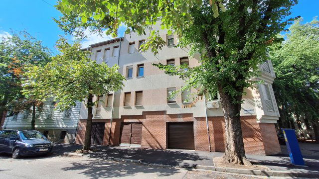Eladó téglalakás, Szegeden, Dugonics utcában 68.9 M Ft, 3 szobás
