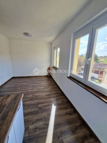 Eladó téglalakás, Kecskeméten, Bem utcában 76 M Ft, 2 szobás