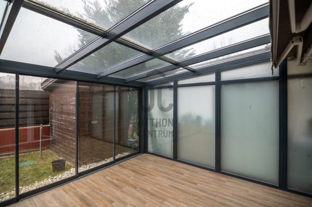 Eladó téglalakás, Budapesten, XI. kerületben 138 M Ft, 3 szobás