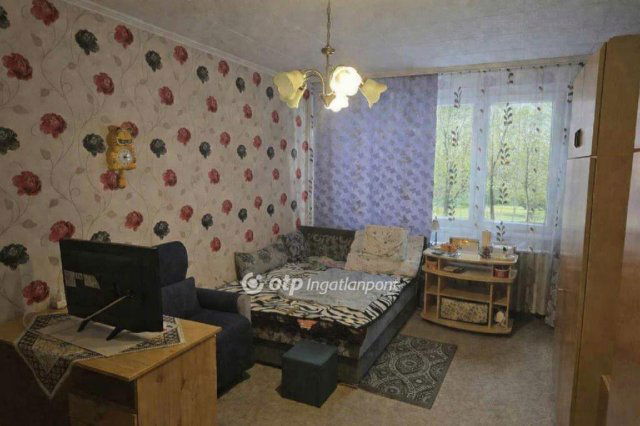 Eladó panellakás, Budapesten, III. kerületben 60.9 M Ft, 2 szobás