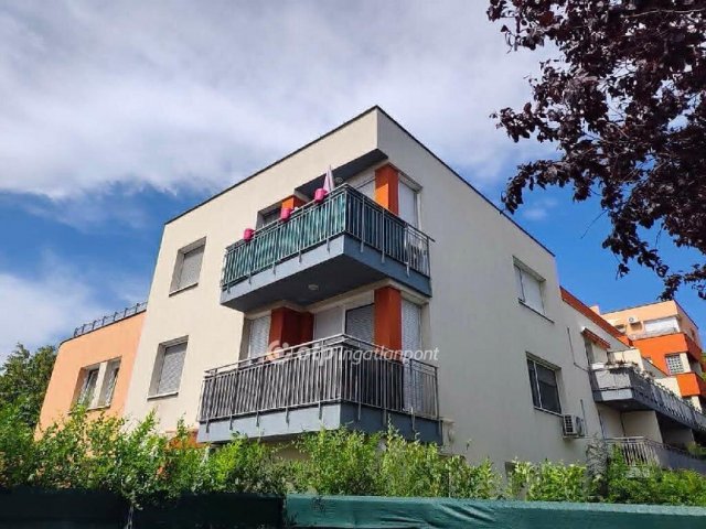 Kiadó téglalakás, albérlet, Budapesten, XX. kerületben