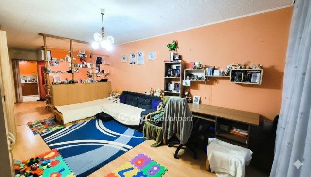 Eladó téglalakás, Monoron 54.9 M Ft, 2+1 szobás