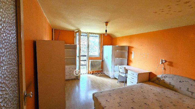 Eladó családi ház, Martonvásáron 87.5 M Ft, 5 szobás