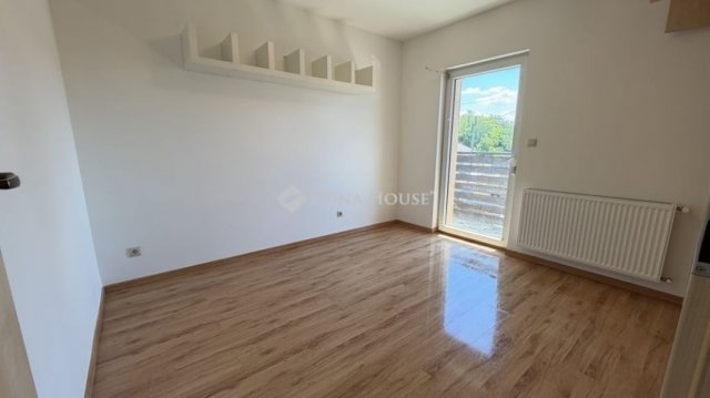 Eladó téglalakás, Budapesten, XVII. kerületben 89.9 M Ft