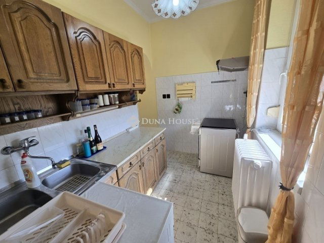 Eladó családi ház, Ócsán 74.9 M Ft, 3 szobás