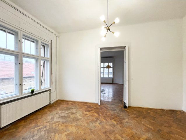 Eladó téglalakás, Budapesten, VII. kerületben, István utcában