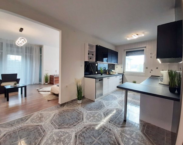 Eladó téglalakás, Debrecenben 112 M Ft, 3 szobás