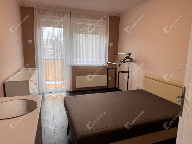 Eladó téglalakás, Kapuváron 54.99 M Ft, 2 szobás