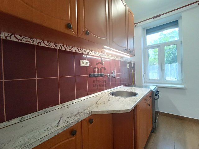 Eladó téglalakás, Budapesten, IV. kerületben 52.9 M Ft, 1 szobás