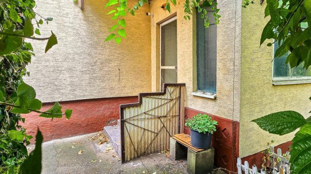 Eladó családi ház, Budapesten, XX. kerületben 64.9 M Ft
