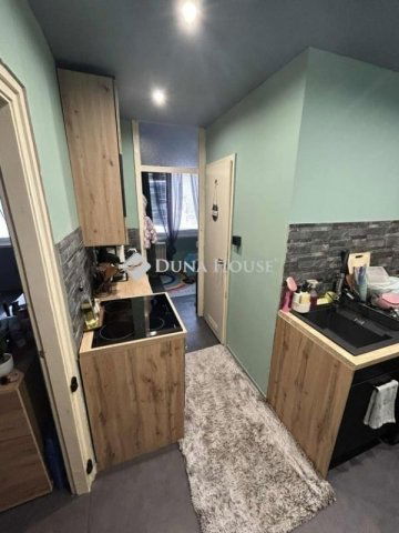 Eladó panellakás, Budapesten, XV. kerületben 54.9 M Ft, 2 szobás