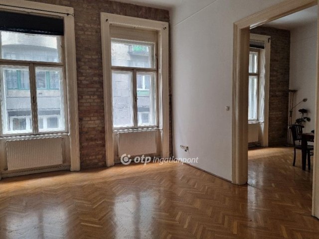 Eladó téglalakás, Budapesten, VII. kerületben 128.5 M Ft