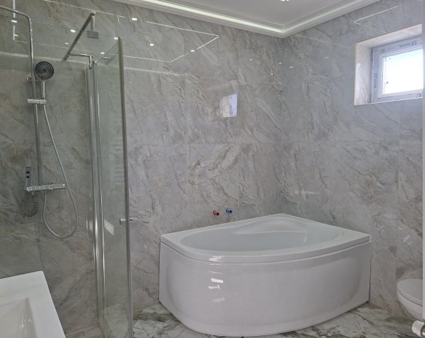 Eladó családi ház, Debrecenben 125 M Ft, 3 szobás