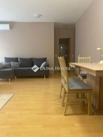 Eladó téglalakás, Budapesten, XVIII. kerületben 84.5 M Ft