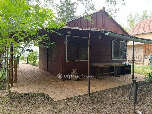 Eladó nyaraló, Gyulán 13.5 M Ft, 1 szobás / költözzbe.hu