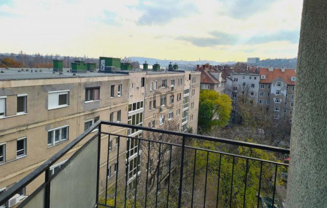 Eladó téglalakás, Budapesten, III. kerületben 97.9 M Ft