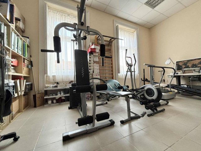 Eladó téglalakás, Mohácson 124.9 M Ft, 5 szobás