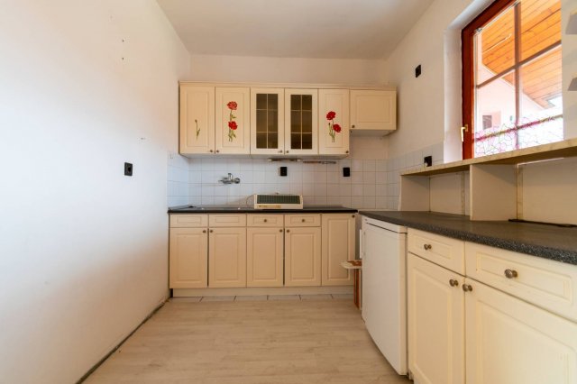 Eladó téglalakás, Mosonmagyaróváron 48.99 M Ft, 3 szobás