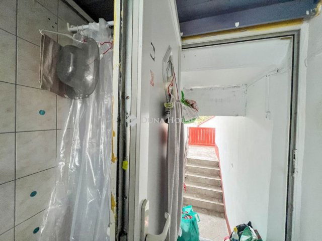 Eladó téglalakás, Budapesten, XX. kerületben 14.9 M Ft, 1 szobás