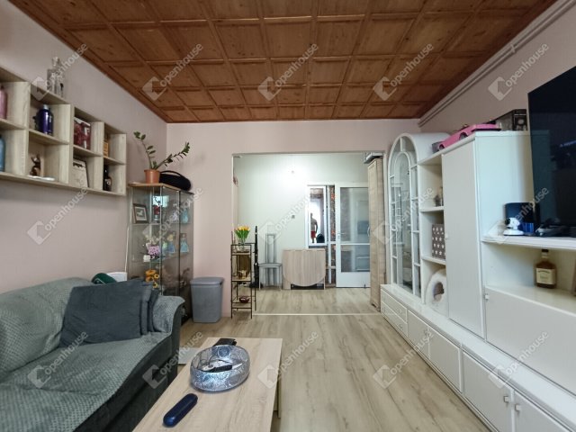 Eladó panellakás, Sopronban 54.5 M Ft, 2 szobás