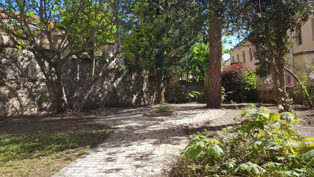 Eladó ipari ingatlan, Szekszárdon 184.2 M Ft, 6+2 szobás
