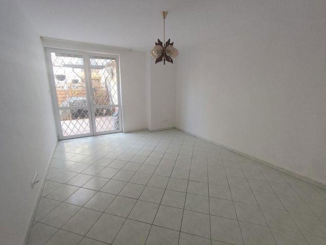 Eladó téglalakás, Budapesten, IV. kerületben, Chinoin utcában