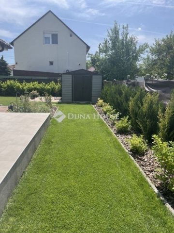 Eladó családi ház, Üllőn 130 M Ft, 5 szobás