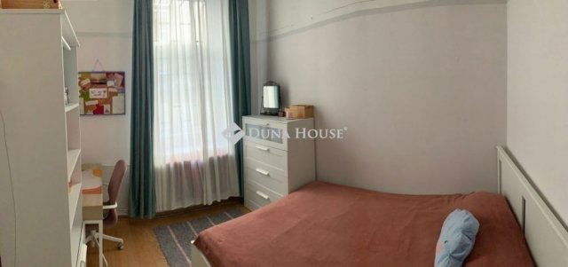 Eladó téglalakás, Budapesten, VIII. kerületben 66 M Ft, 3 szobás