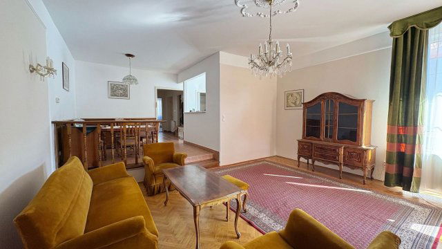 Kiadó családi ház, albérlet, Debrecenben 400 E Ft / hó