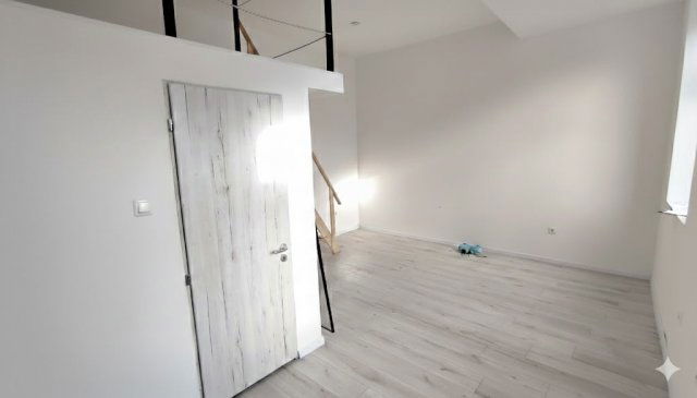 Eladó téglalakás, Budapesten, XX. kerületben 27 M Ft, 1 szobás