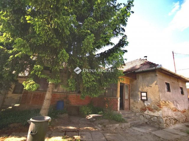 Eladó családi ház, Dorogon, Pataksor utcában 21.9 M Ft, 4 szobás