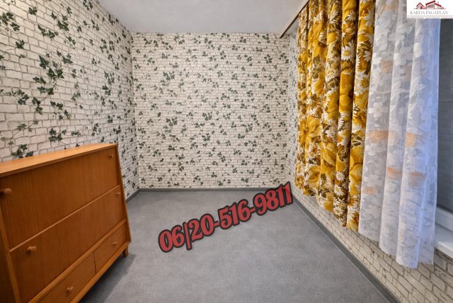 Eladó panellakás, Dunaújvárosban 23.9 M Ft, 1+1 szobás