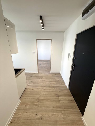 Eladó téglalakás, Pécsett 43.5 M Ft, 1+1 szobás